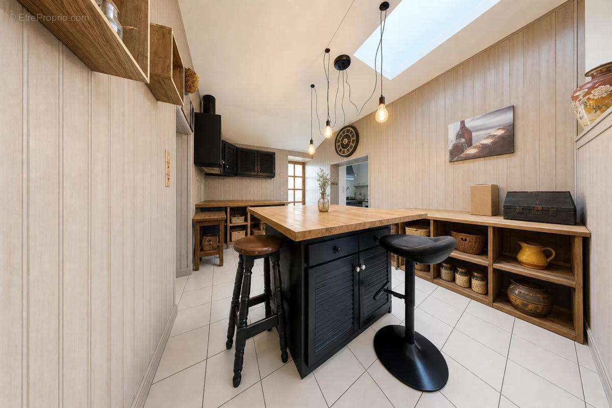 Belle maison en pierre XVIIIᵉ - 265m² Eymouthiers - photo 13