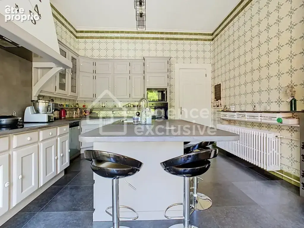 Maison 11 pièces 338 m² à vendre à Comines (59560) - photo 8