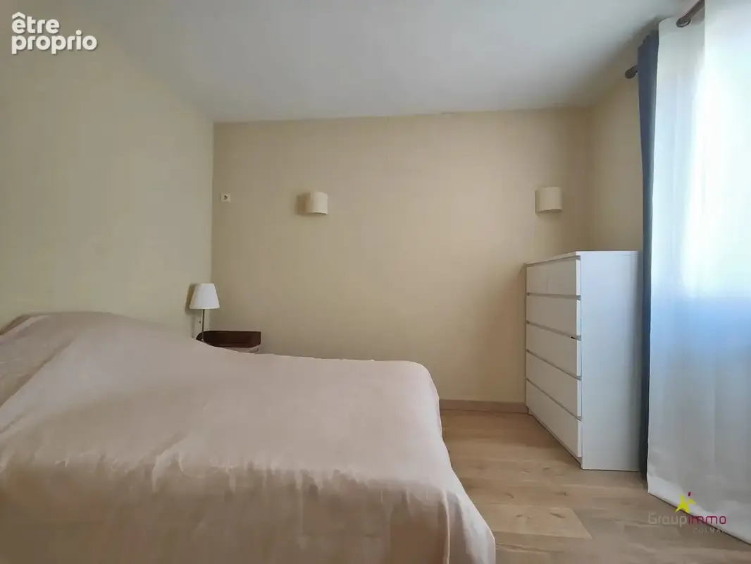 Appartement en duplex avec parking privé - en retrait de la rue - photo 10