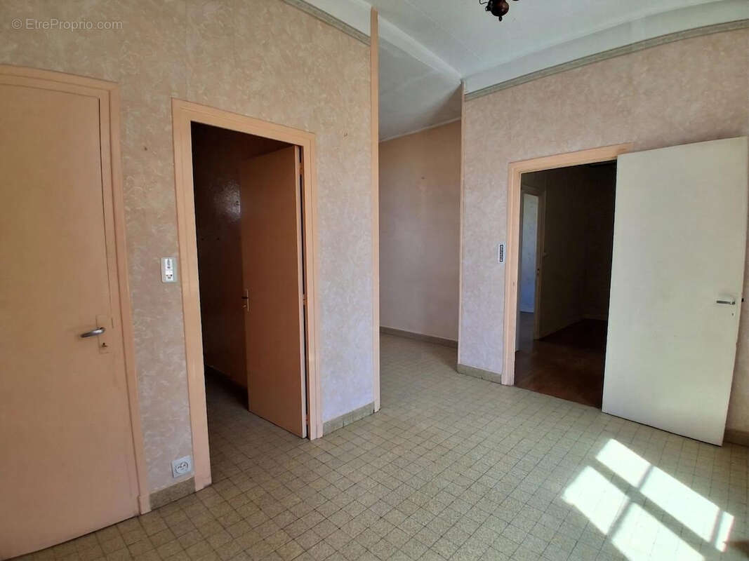 Appartement à CHARLIEU