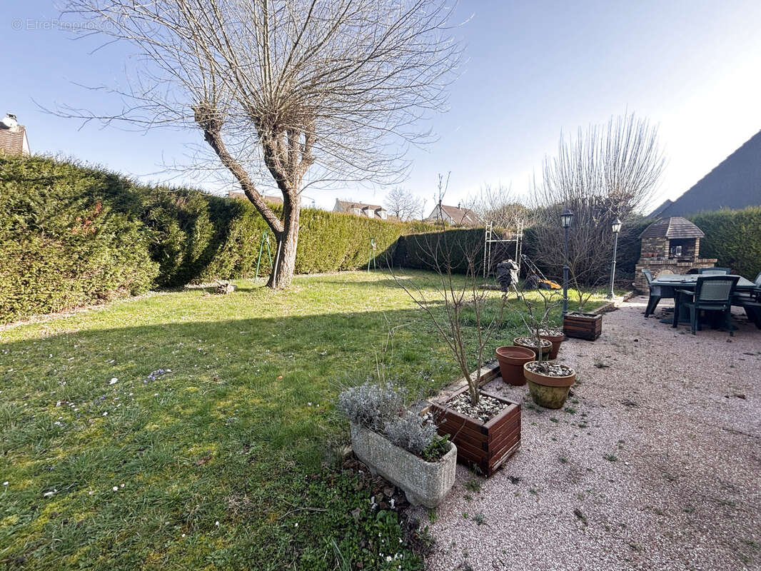 Maison à FOSSES