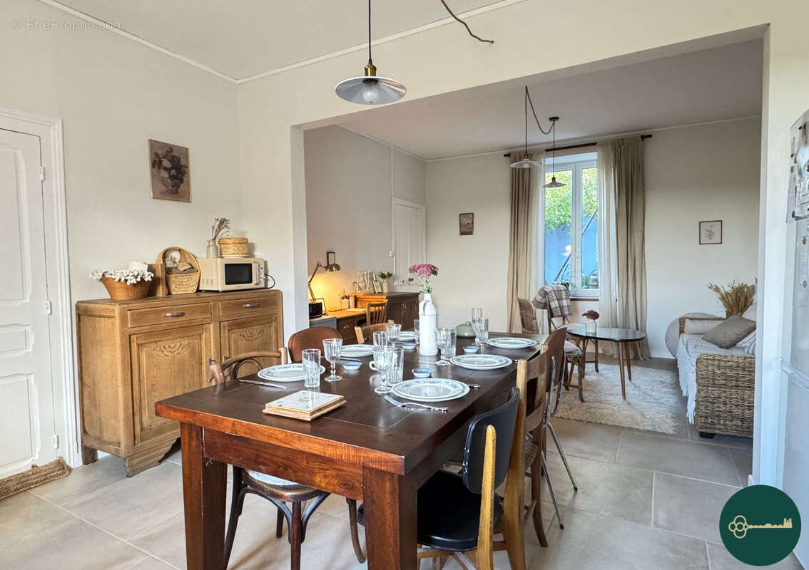 Maison à SAINT-BAUSSANT