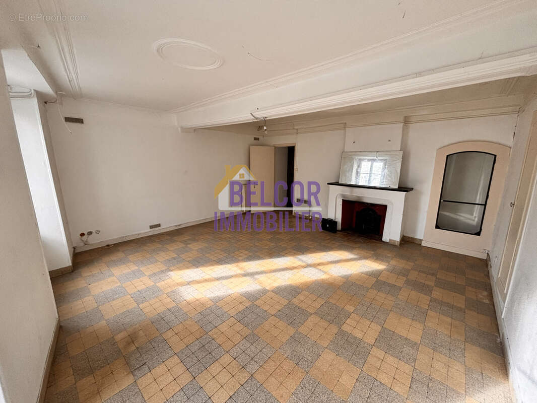 Maison à BEAUMONT-DU-GATINAIS