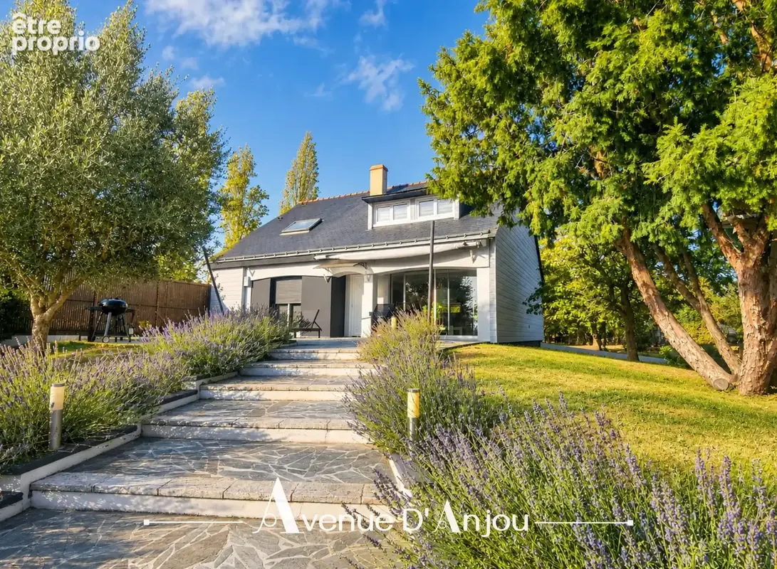 Maison 6 pièces 172 m² à vendre à Le Louroux-Beconnais (49370) - photo 1
