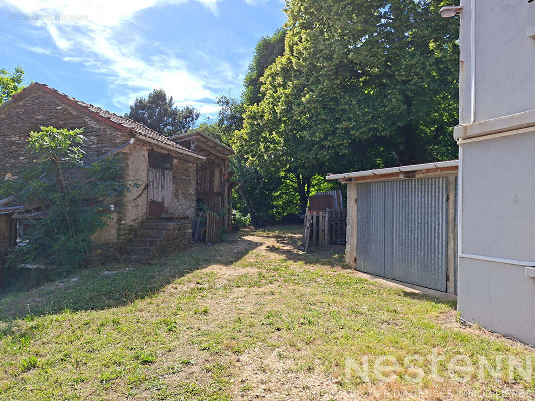 Maison en pierre avec 4 ha de terrain ? Vue dégagée, calme ? Le Collet-de-Dèze (Cévennes) - photo 7
