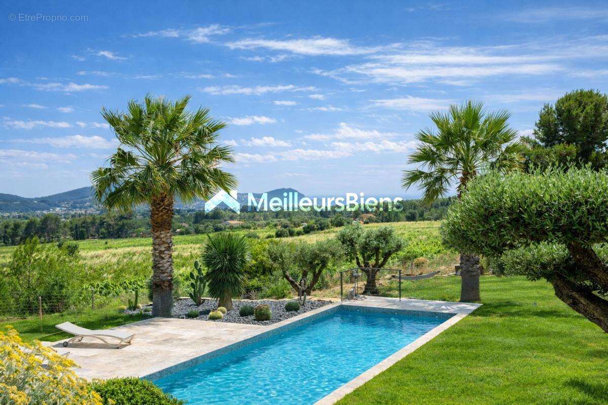 Maison à LA CADIERE-D'AZUR