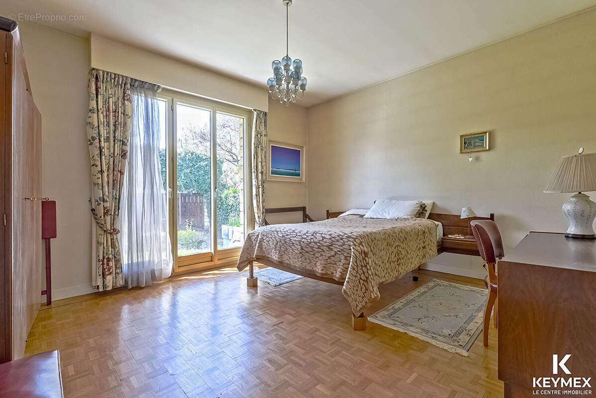 Maison à SAINT-GRATIEN