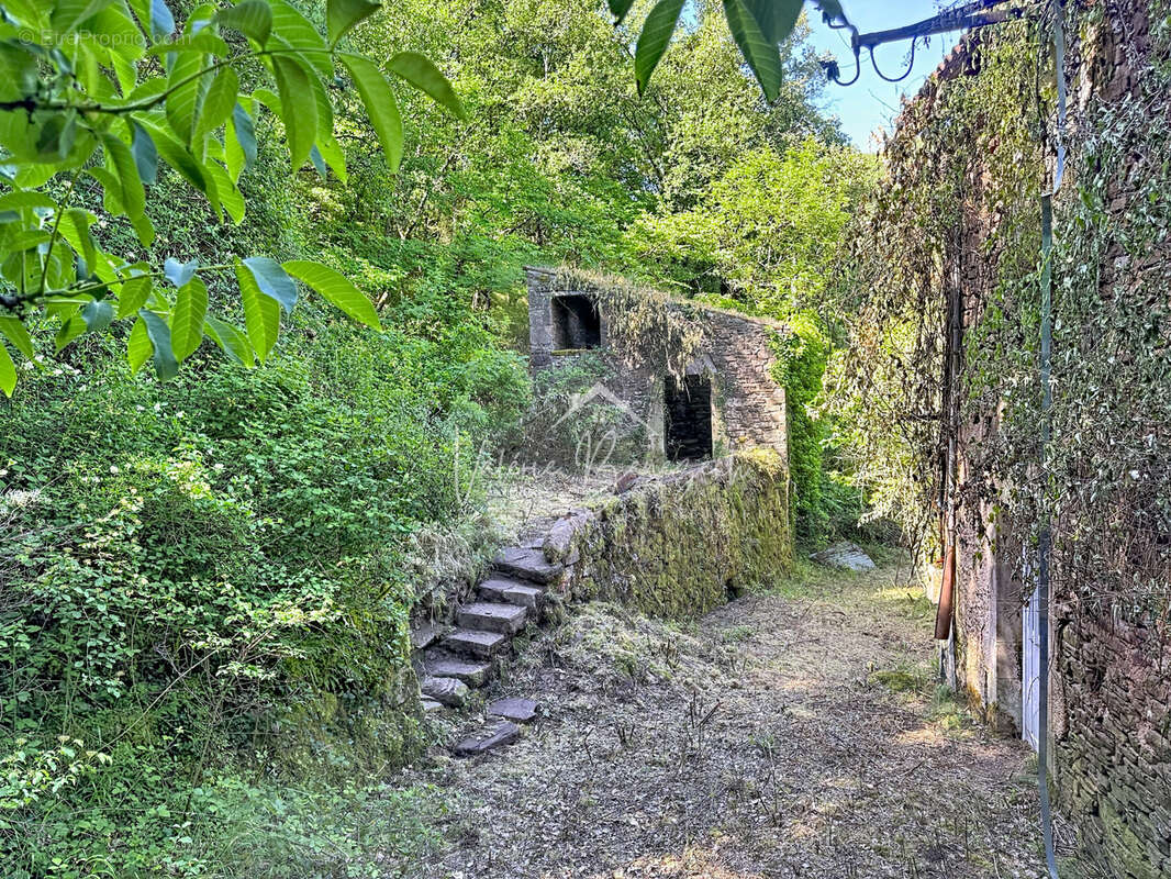 Maison à SAINT-IZAIRE