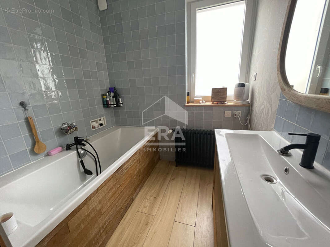Maison d'architecte  en semi plain pied 5 chambres à Rosendael (59240) - photo 6