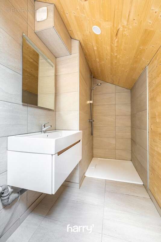 Appartement à OYE-ET-PALLET
