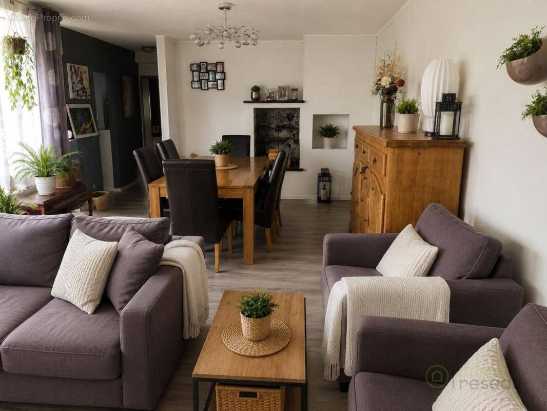 Maison à PRESEAU