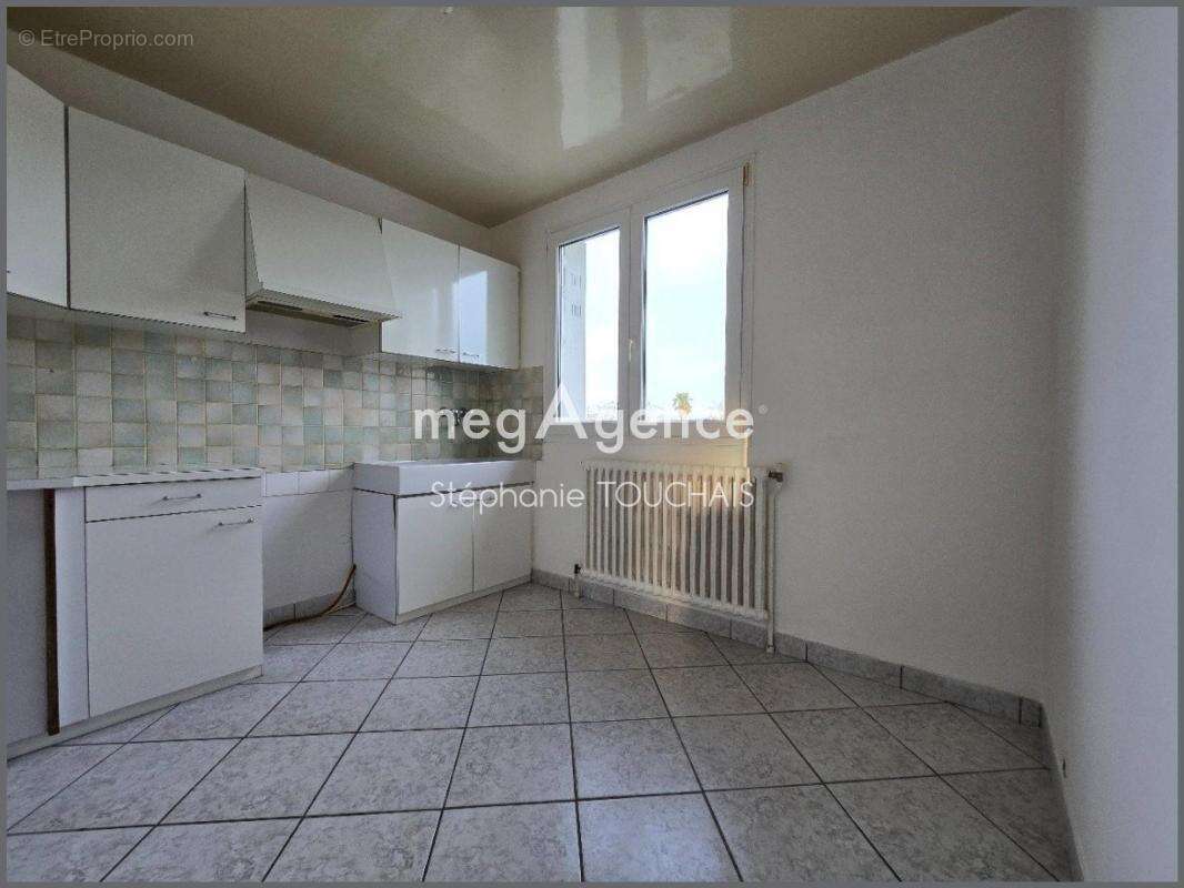 Maison 60 m², 4 pièces sur 1240 m² de terrain - photo 2