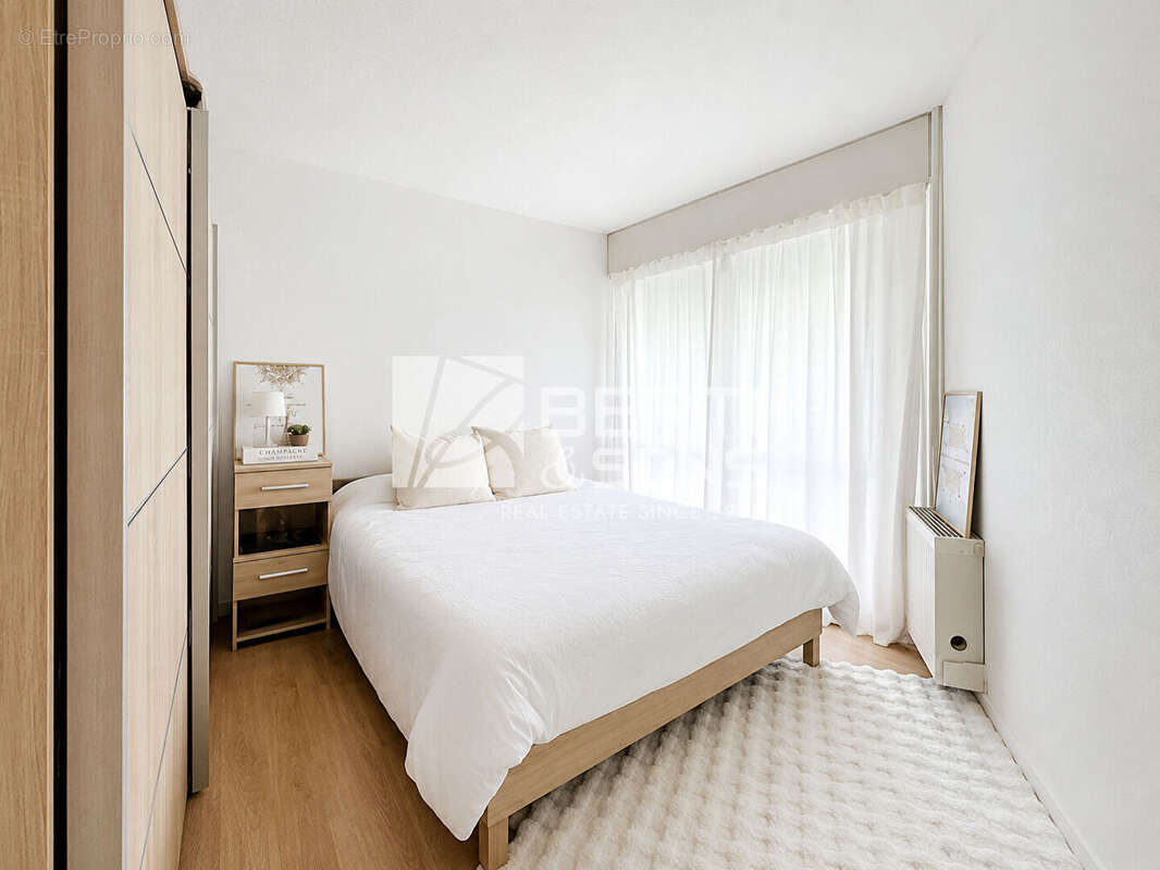 Exclusivite - la napoule - 2 pieces 46 m² avec belle terrasse, piscine, cave et garage - photo 6