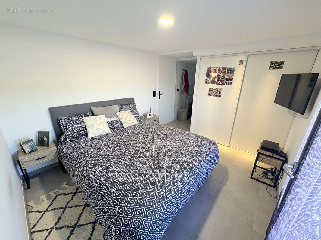 Appartement à LA BATIE-DIVISIN