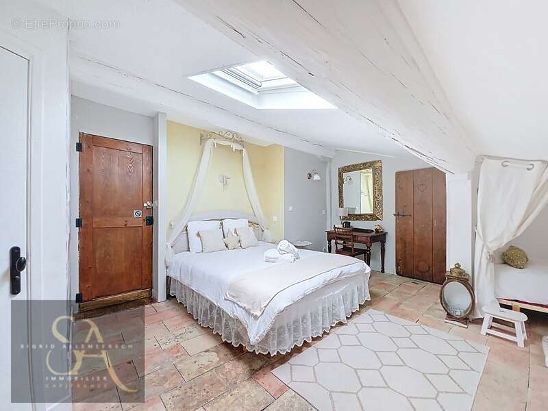 Maison à VILLASAVARY