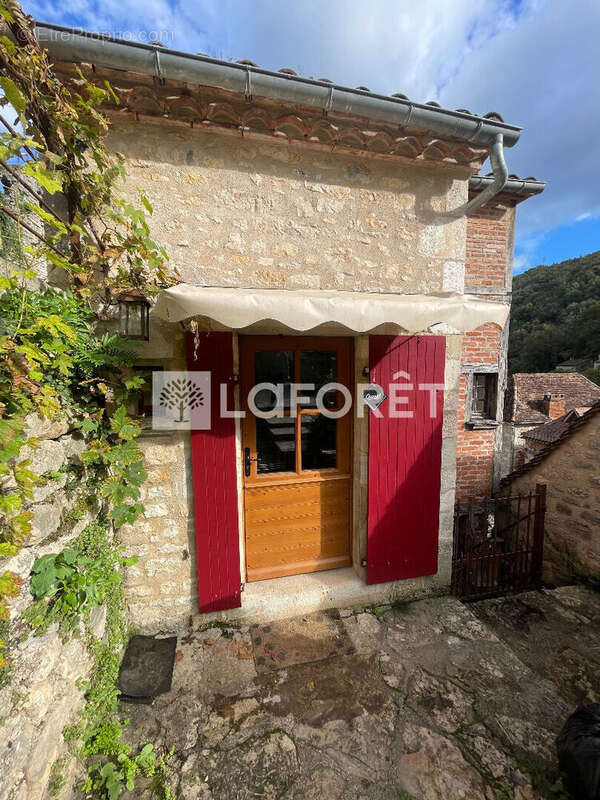 Commerce à SAINT-CIRQ-LAPOPIE