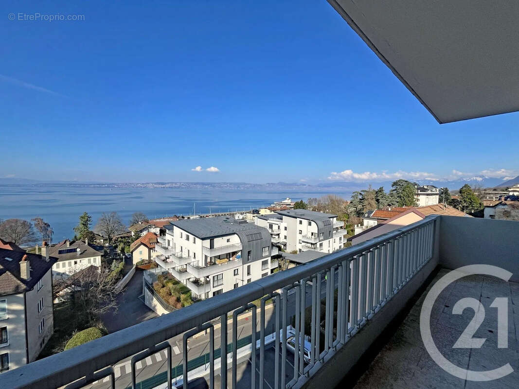 Appartement à EVIAN-LES-BAINS