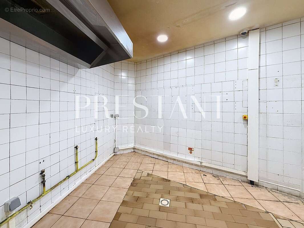 Commerce à BORDEAUX