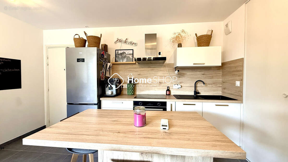 Appartement à VITROLLES