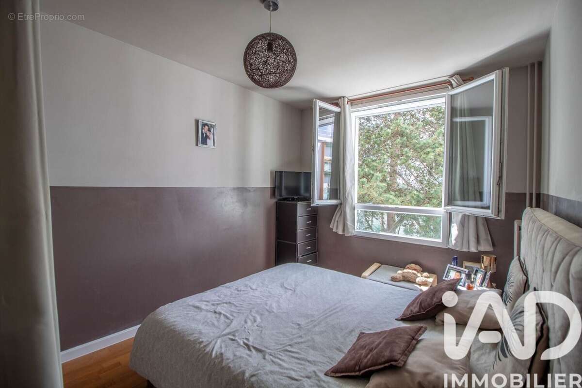 Photo 9 - Appartement à RUEIL-MALMAISON