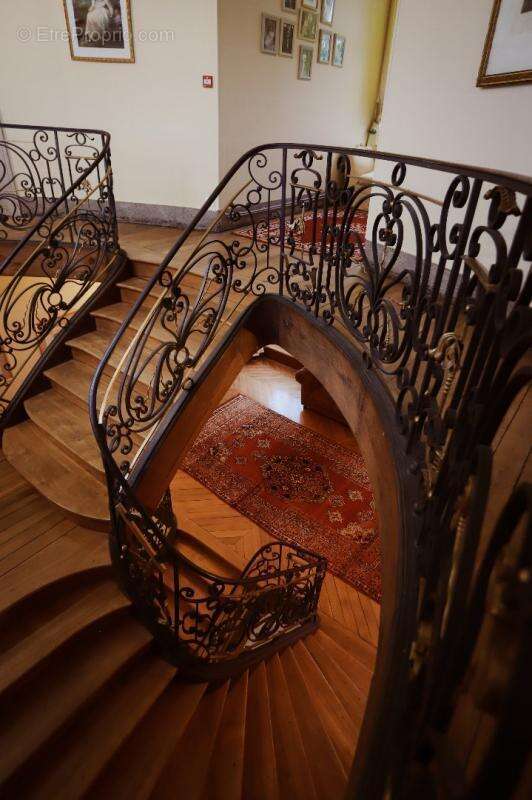 Maison à VITRY-LA-VILLE