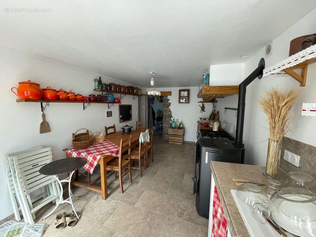 Maison à PRADELLES-CABARDES