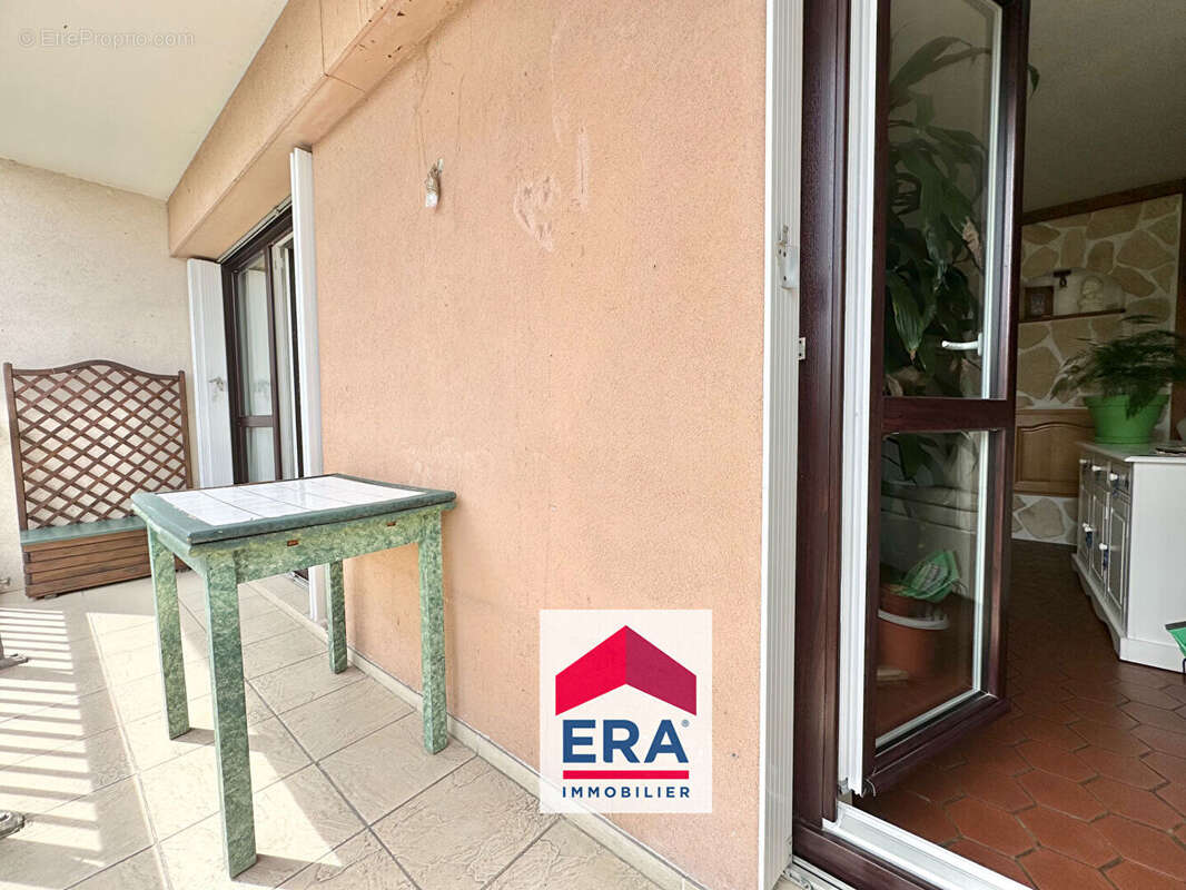 Appartement Sartrouville 4 pièce(s) 84.03 m2 - photo 3