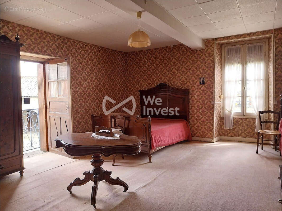 Maison à LESTELLE-BETHARRAM