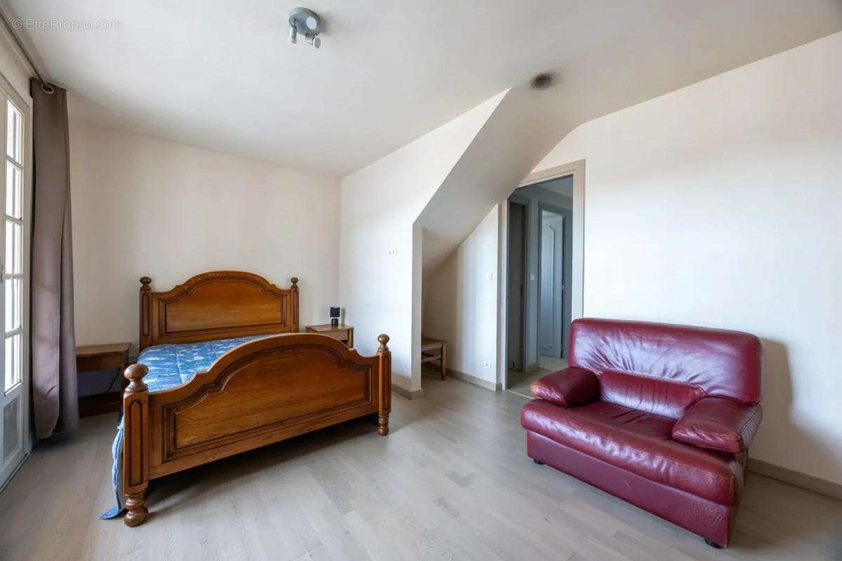 Appartement à CHELLES
