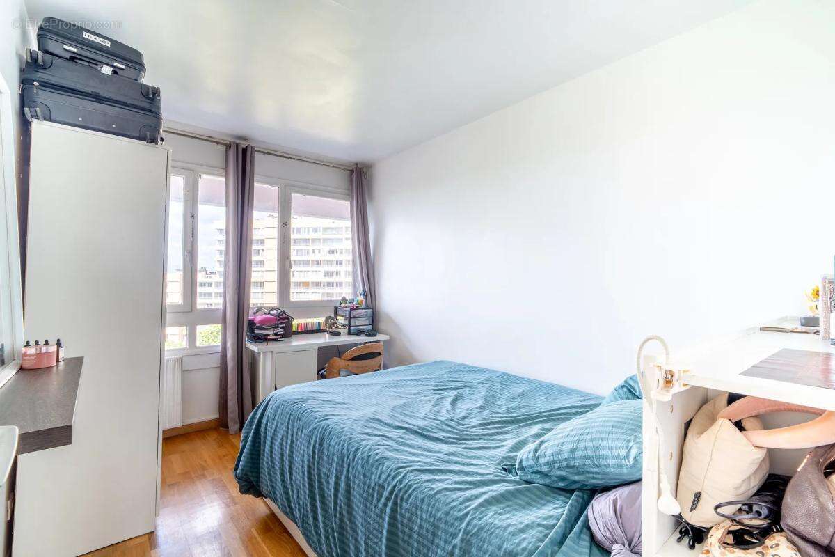 Appartement à NANTERRE