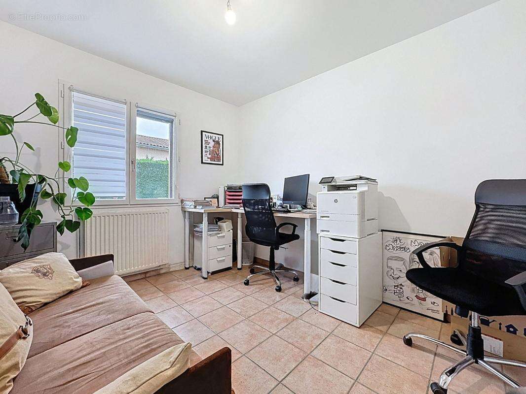 Maison à SAINT-ANDEOL-LE-CHATEAU