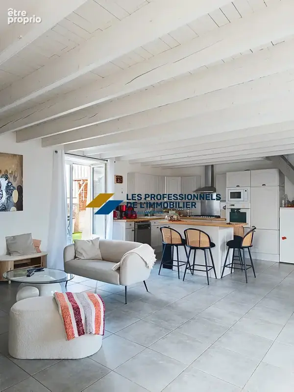 Sur Herbignac un bien rare, deux maison, deux univers. - photo 6