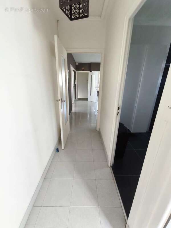 Maison à SAINT-MARCEL-LES-VALENCE