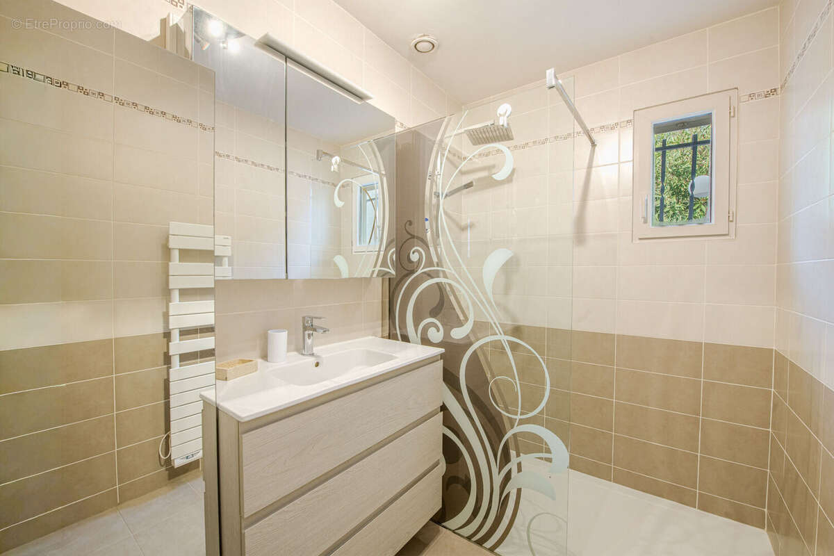Valescure les golfs villa de plain pied 4 chambres piscine - photo 14