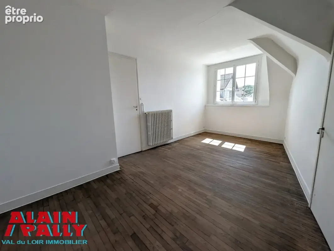 Centre ville CHATEAUDUN avec garage - photo 7