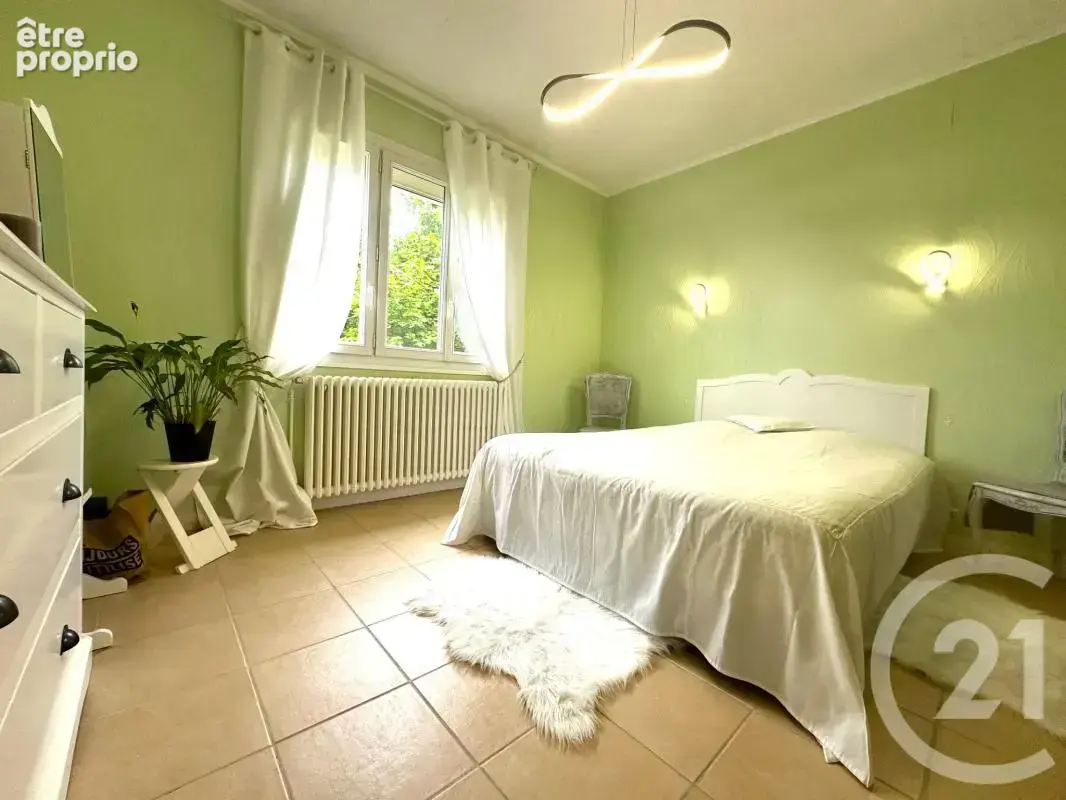 Maison 6 pièces 139 m² à vendre à Aixe-Sur-Vienne (87700) - photo 10