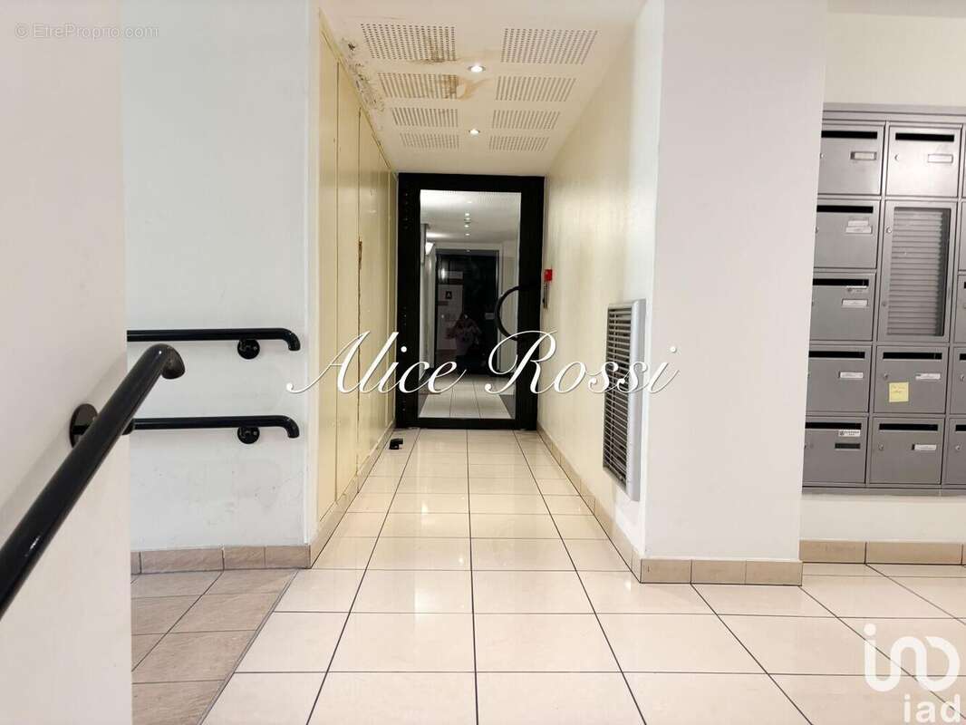 Photo 2 - Appartement à ARGENTEUIL