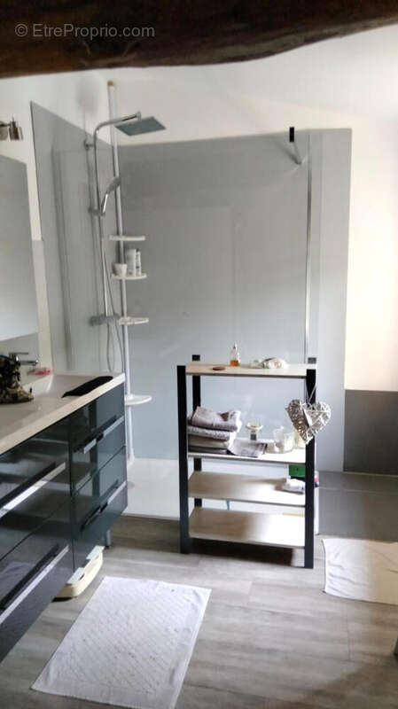 SDB - Maison à LUXE