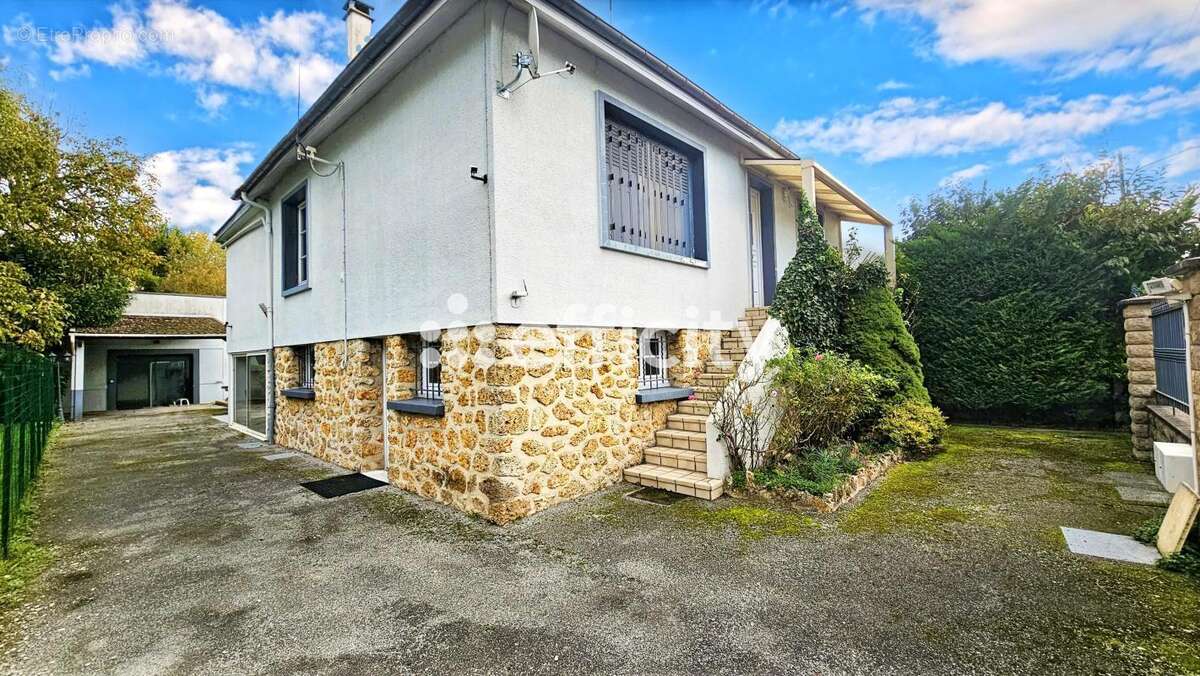Maison à CHELLES