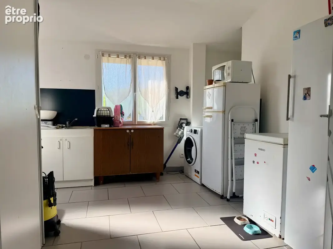 Les Rairies, Maison 6 chambres sur grand terrain clos avec garages et dépendances - photo 7