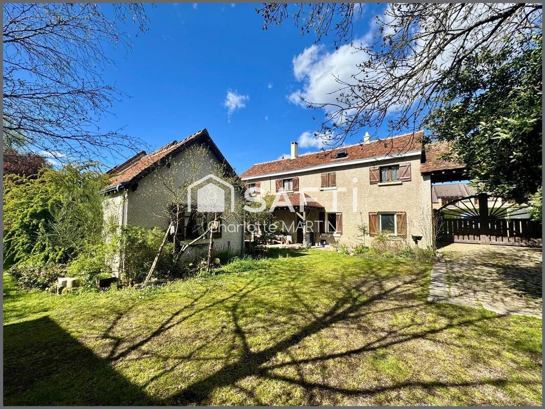 Photo 1 - Maison à VIERZON