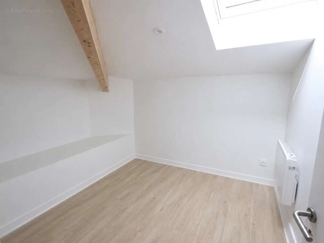 T2 bis duplex de 56 m2 Bordeaux Chaban Delmas - photo 5