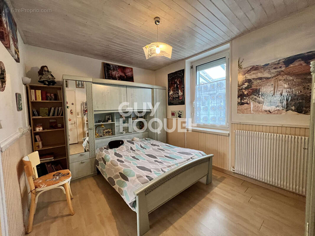 Maison à NOTRE-DAME-DE-RIEZ