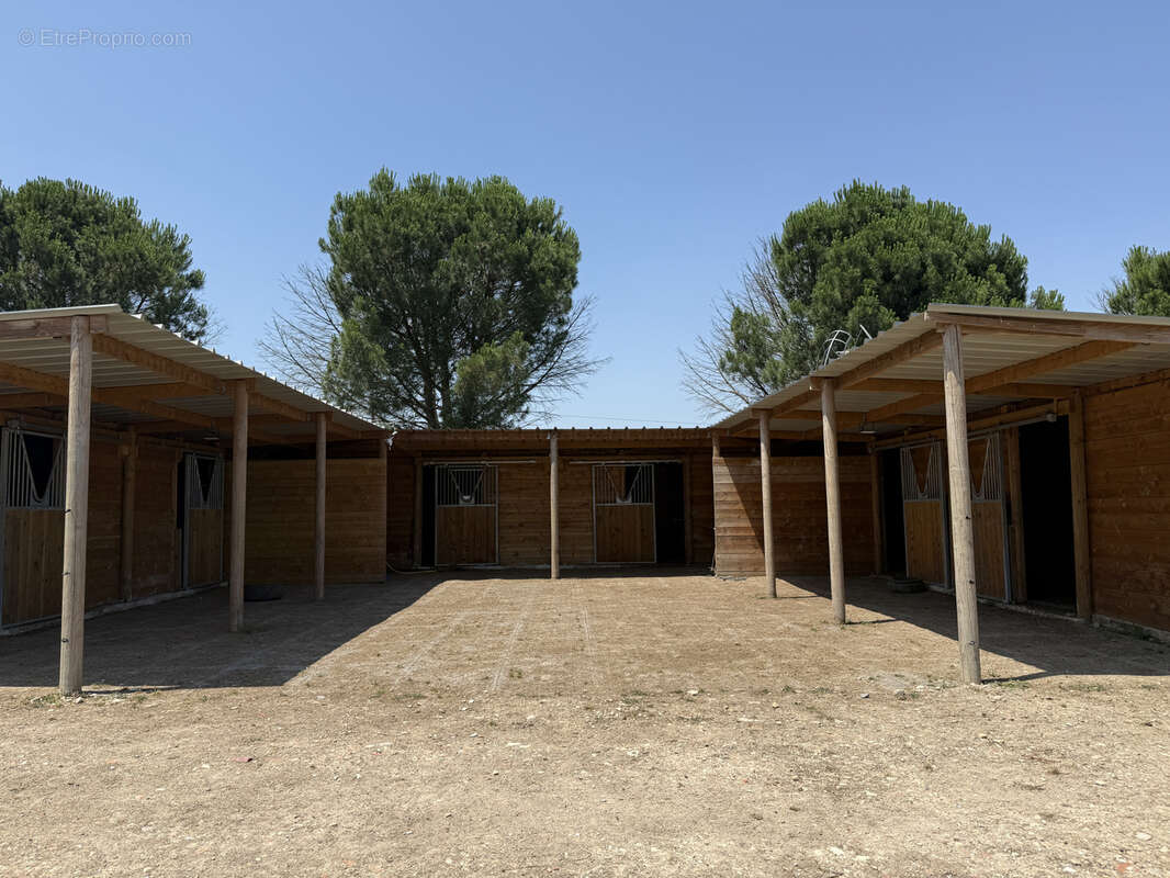 Maison à LA ROCHE-CHALAIS