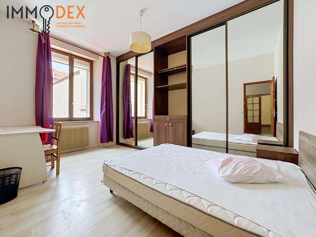 Appartement 90 m² à Reims  - photo 7