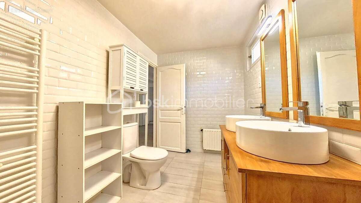 Maison à NEUILLY-PLAISANCE