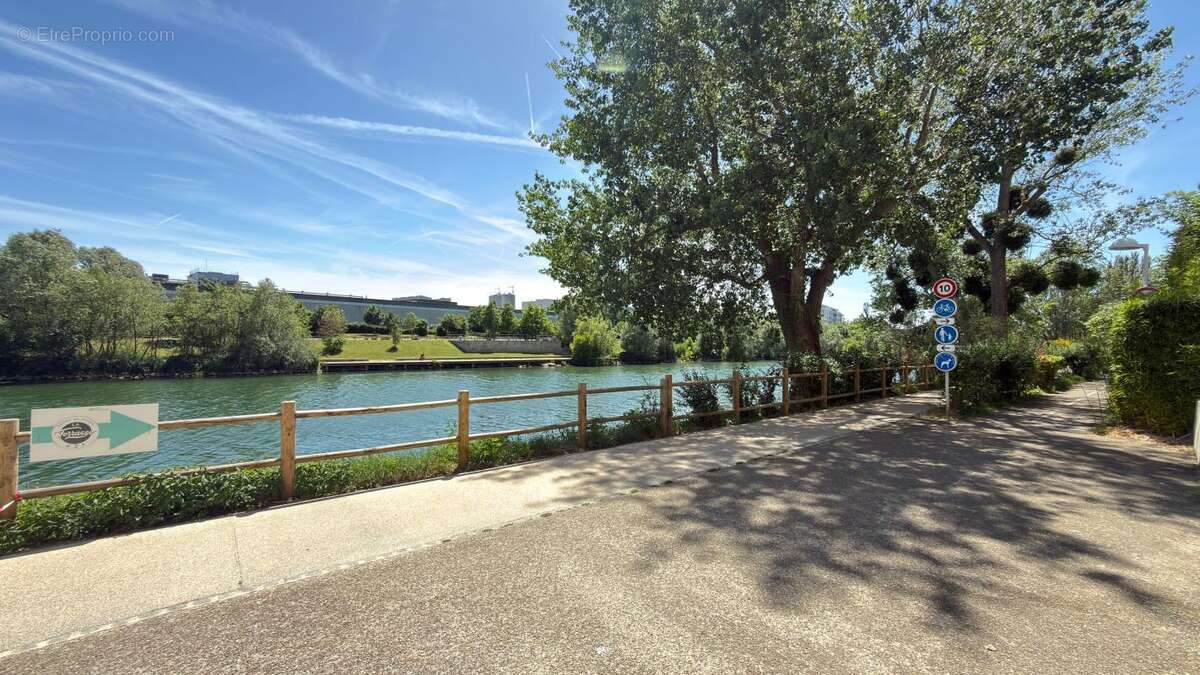 Appartement à NEUILLY-PLAISANCE