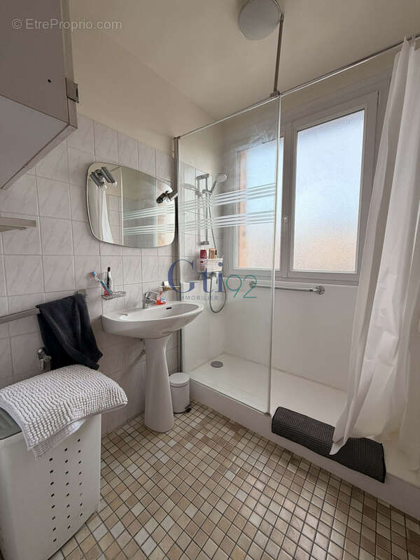 Appartement à CHATILLON