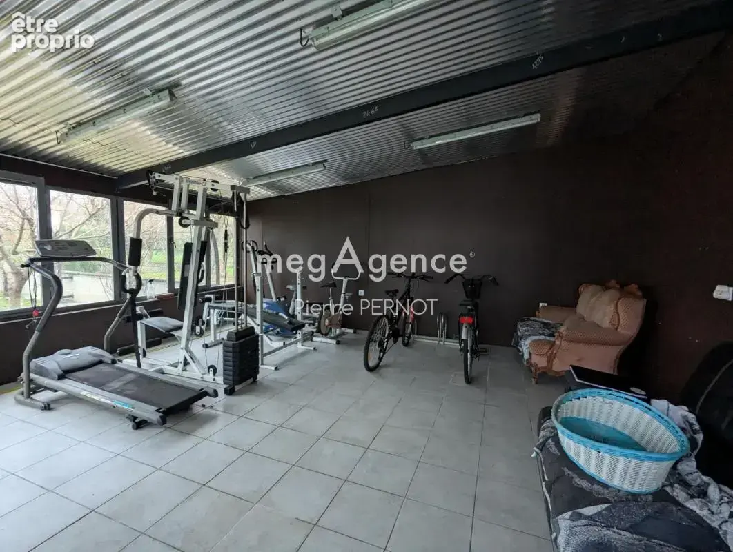 Grande villa avec espace professionnel - photo 11