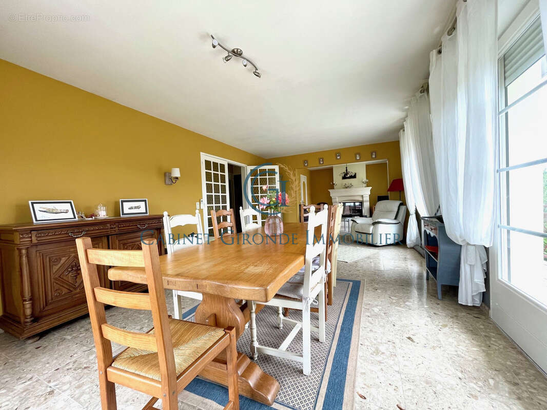 Maison à LA REOLE